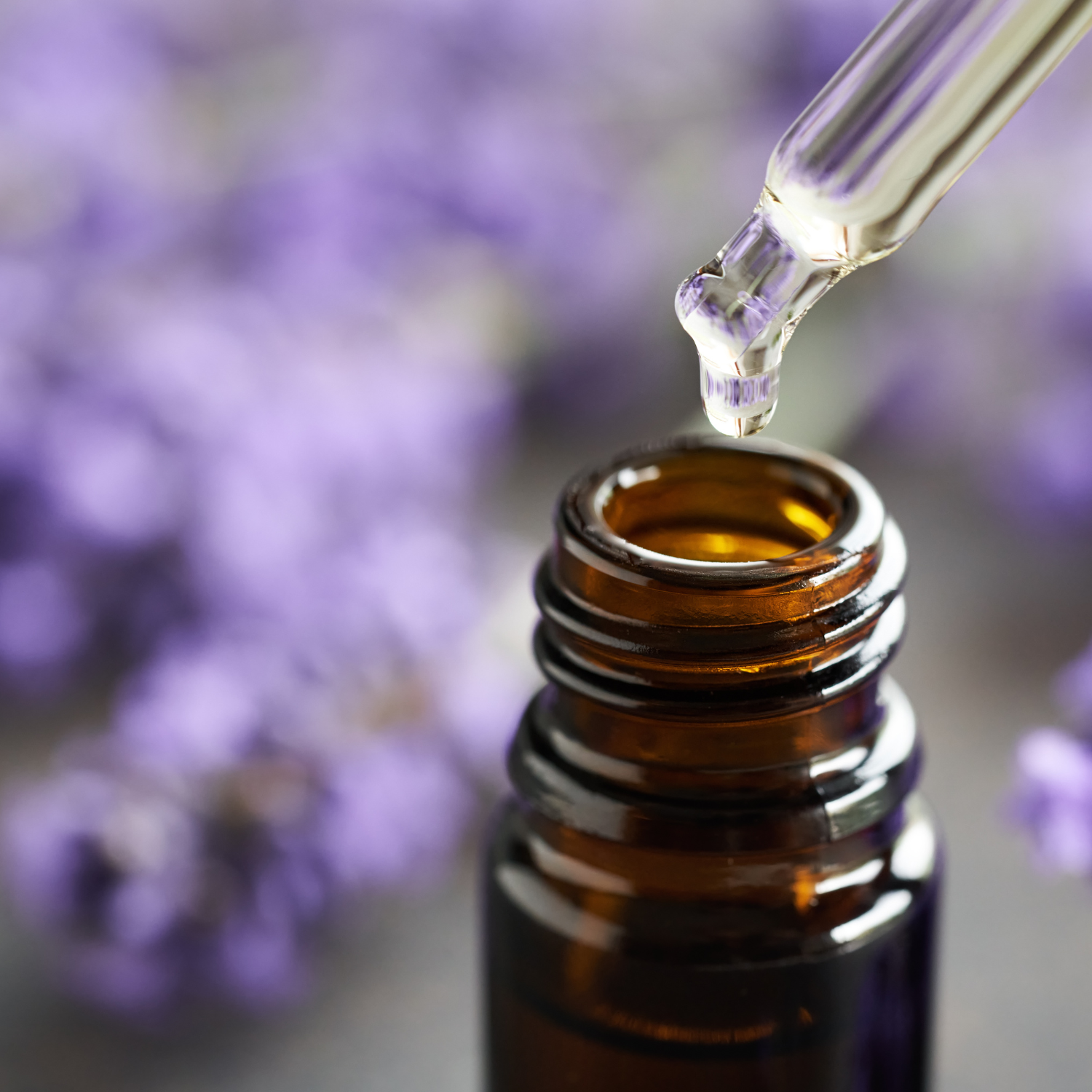 10 Proven Benefits of Lavender Oil for Skin, Sleep, and Stress